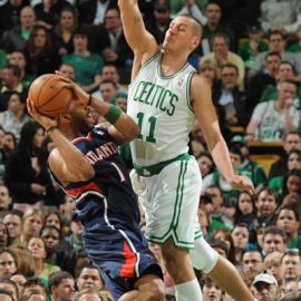 041112_hawks_celtics_6_400600