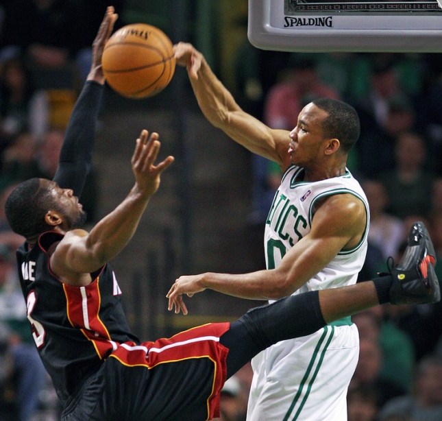 avery-bradley-blocks-dwyane-wade