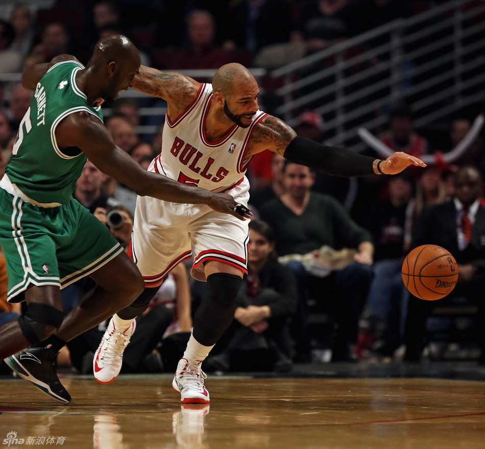 Boston Celtics v Chicago Bulls