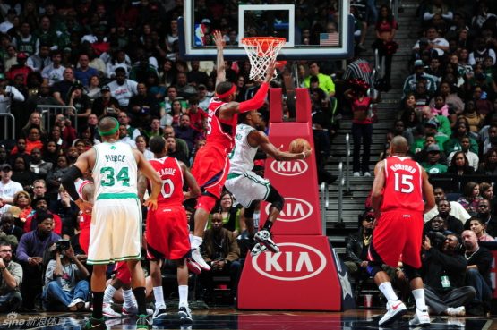 Boston Celtics v Atlanta Hawks