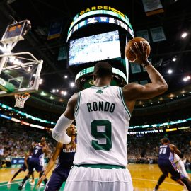 rondo inbounding against charlotte