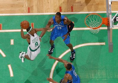 rondo dunk howard