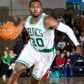 shelvin mack in a celtics uniform