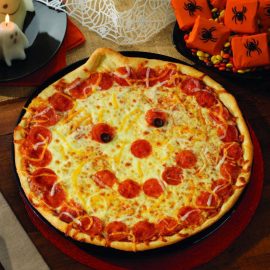 tumblr_static_papa_murphys_jack-o-lantern_pizza