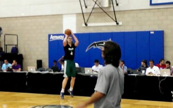 olynyk warmup jumper