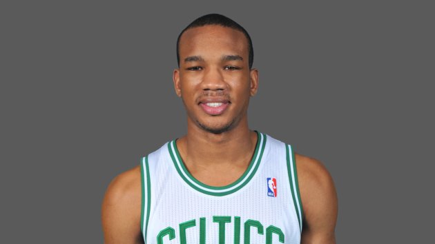 avery bradley headshot