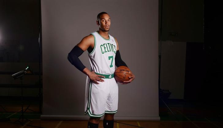 sullinger media day