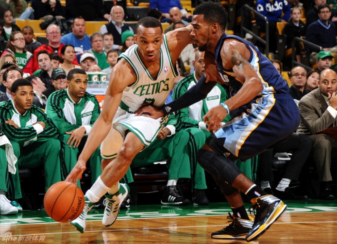 182408066_Grizzles_Celtics_BB_159