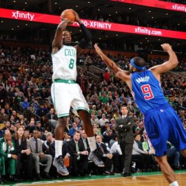 182409086_Clippers_Celtics_BB_0107