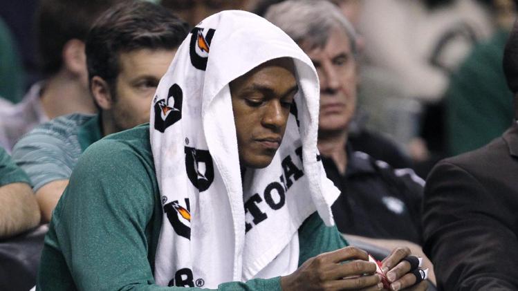 rondo towel on head