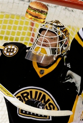 capt.4d67b11a0418468195b87bf68d710d22.bruins_penguins_hockey_pagp107