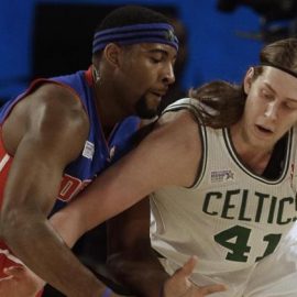 olynyk vs pistons