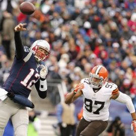 tom brady passing browns