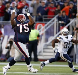 vince_wilfork_interception