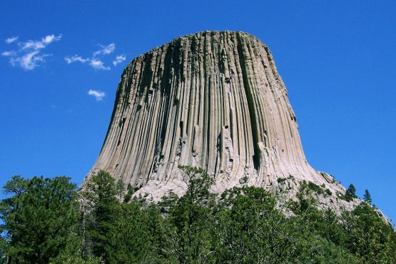 Devils_Tower_CROP