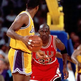 michael-jordan-magic-game3