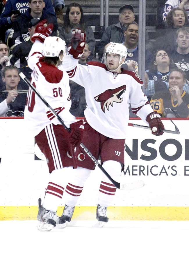 NHL: Phoenix Coyotes at Pittsburgh Penguins