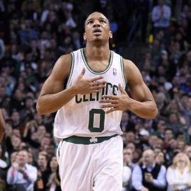 avery bradley celebrates vs heat