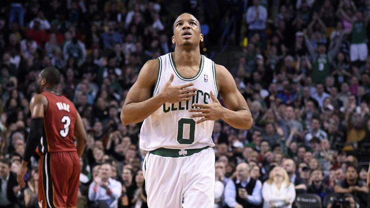 avery bradley celebrates vs heat