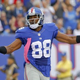 Oct 6, 2013; East Rutherford, NJ, USA; New York Giants wide receiver Hakeem Nicks (88) celebrates a pass reception during the first half against the Philadelphia Eagles at MetLife Stadium. Mandatory Credit: Jim O'Connor-USA TODAY Sports