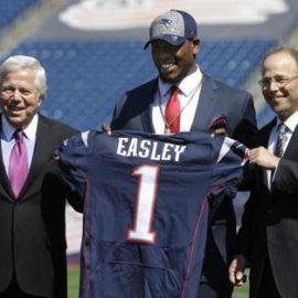 dominique easley kraft draft