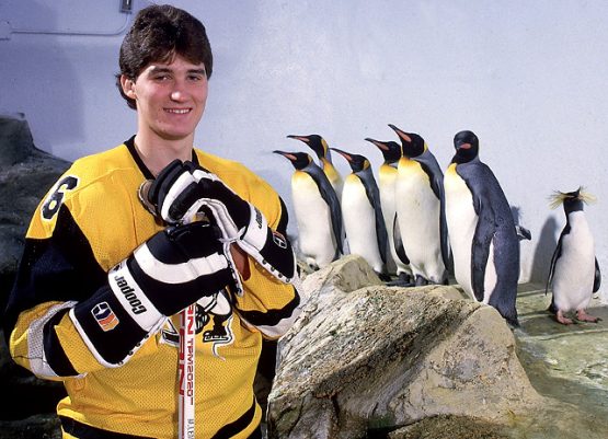 Mario Lemieux with penguins