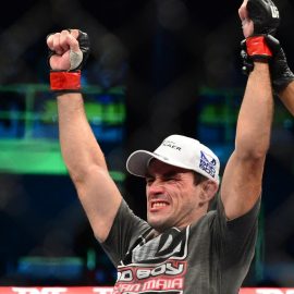 demian maia celebrates his victory at tuf brazil 3 finale