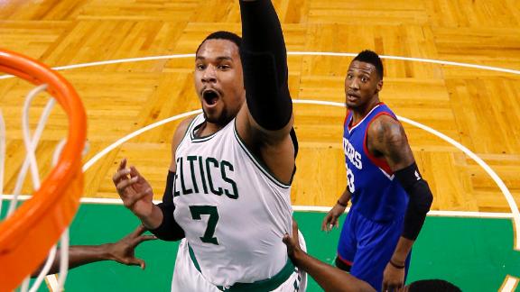 sullinger vs 76ers