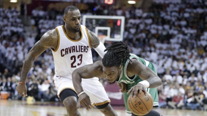 LeBron James, Jae Crowder