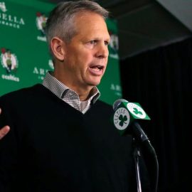 danny ainge podium