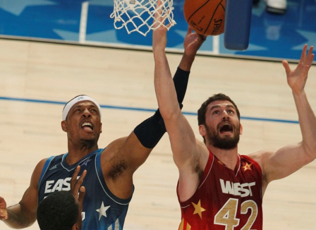 during the first half of the NBA All-Star basketball game, Sunday, Feb. 26, 2012 in Orlando, Fla. (AP Photo/=Name=)