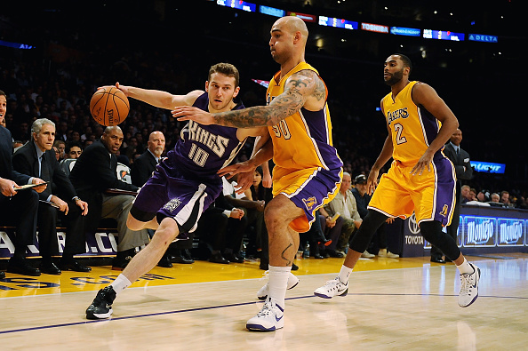 Sacramento Kings v Los Angeles Lakers