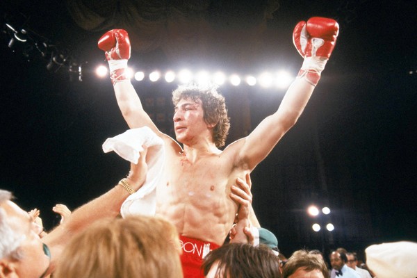 WBA Lightweight Title: Arturo Frias v Ray Mancini