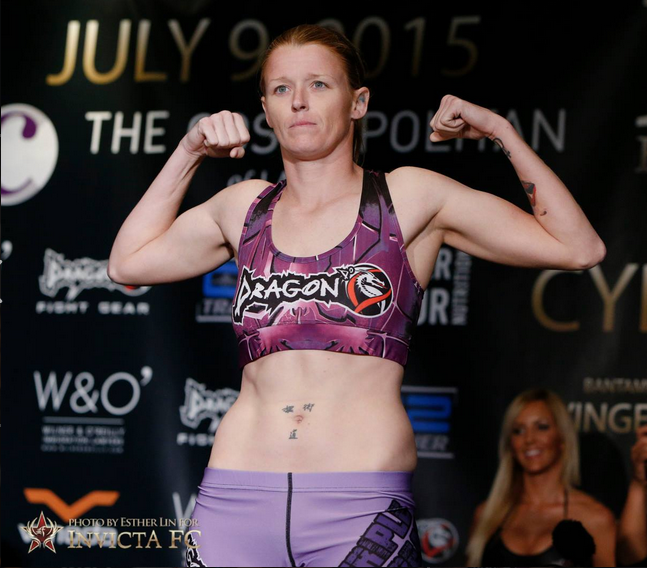 Invicta 13 Weigh-ins - Evinger