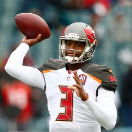 Tampa Bay Buccaneers v Philadelphia Eagles