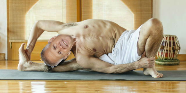 Ainge Yoga