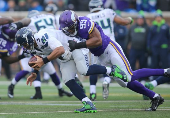 Danielle-Hunter-Seattle-Seahawks-v-Minnesota-BApz54y4dIOl