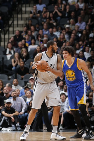 575731679_warriors_spurs_covatta_0253-2