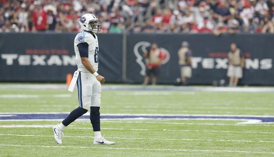 Tennessee Titans v Houston Texans