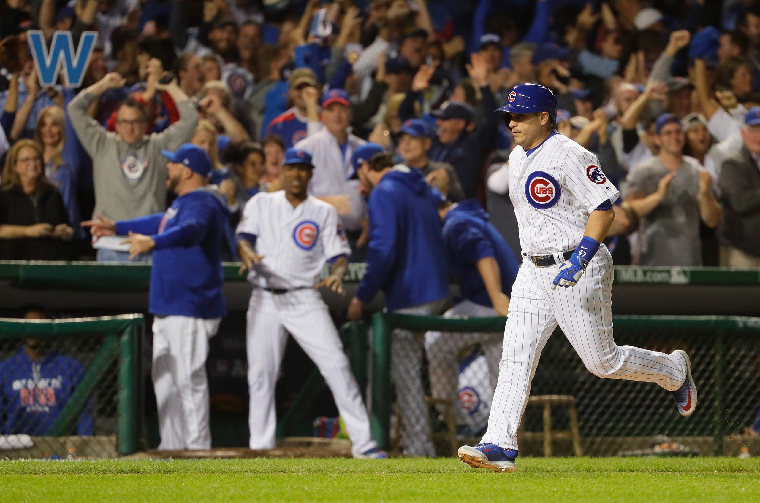 Self-proclaimed really bad pinch-hitter Miguel Montero hit a monster  pinch-hit grand slam