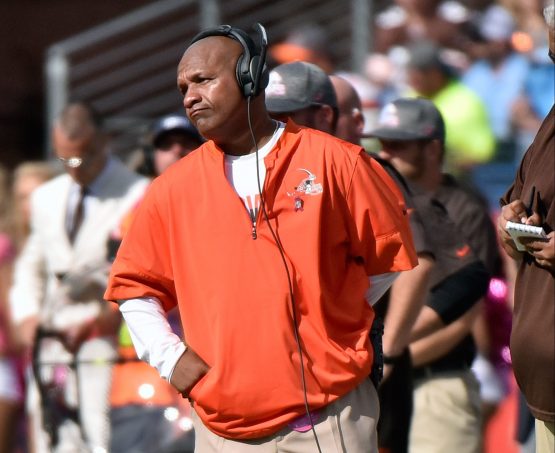 Cleveland Browns v Tennessee Titans