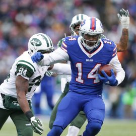 New York Jets v Buffalo Bills