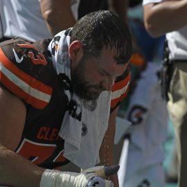 Cleveland Browns v Miami Dolphins