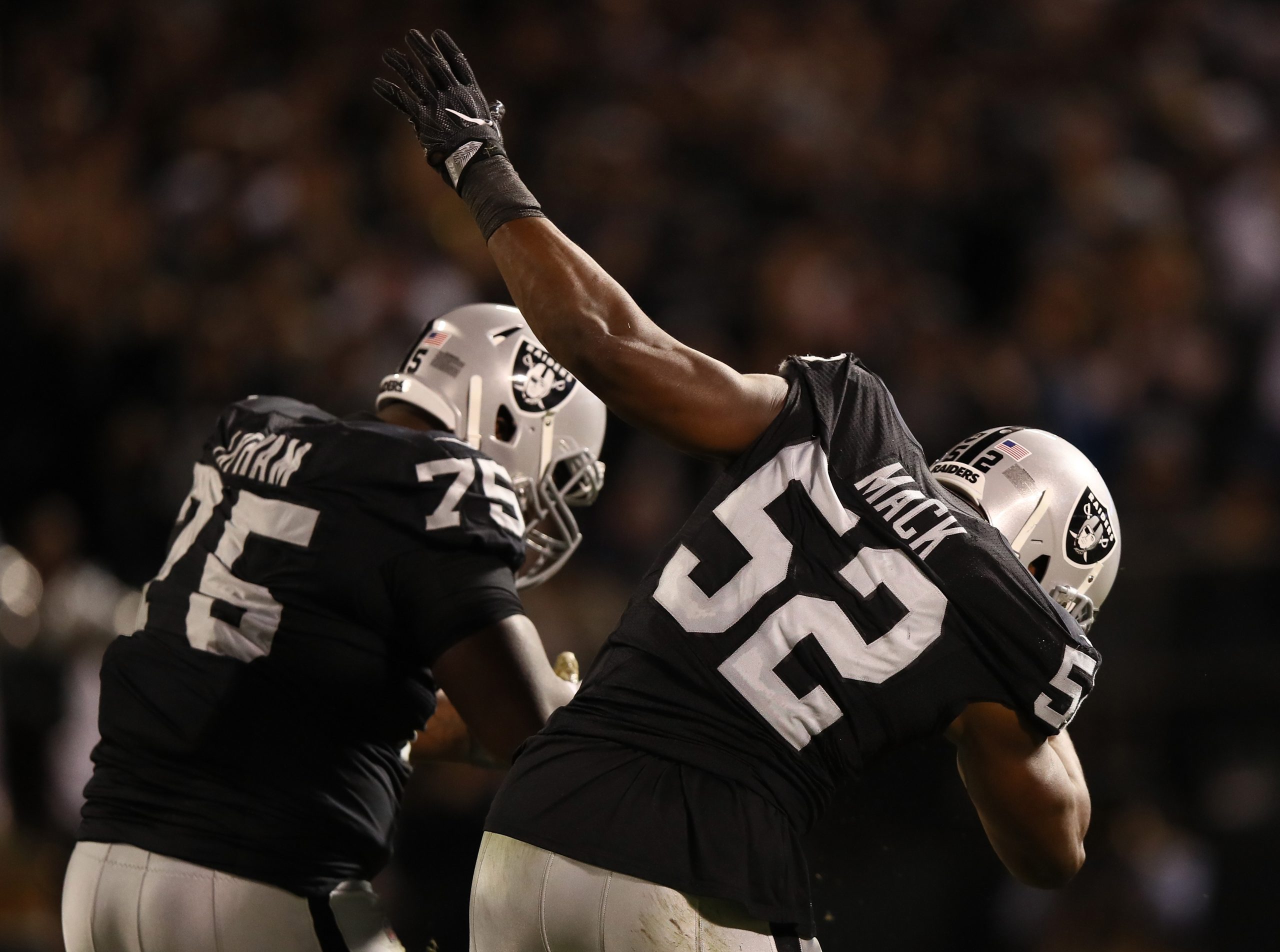 Denver Broncos v Oakland Raiders