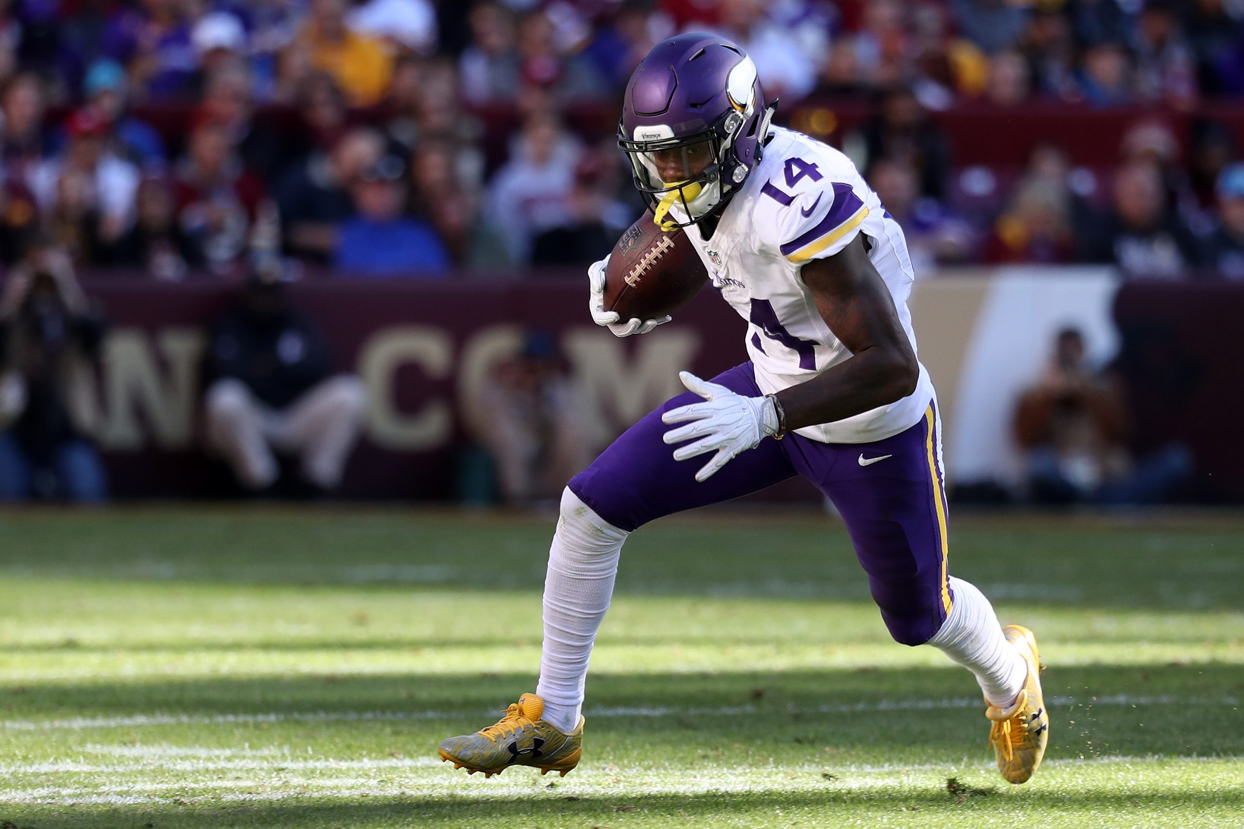 Minnesota Vikings v Washington Redskins