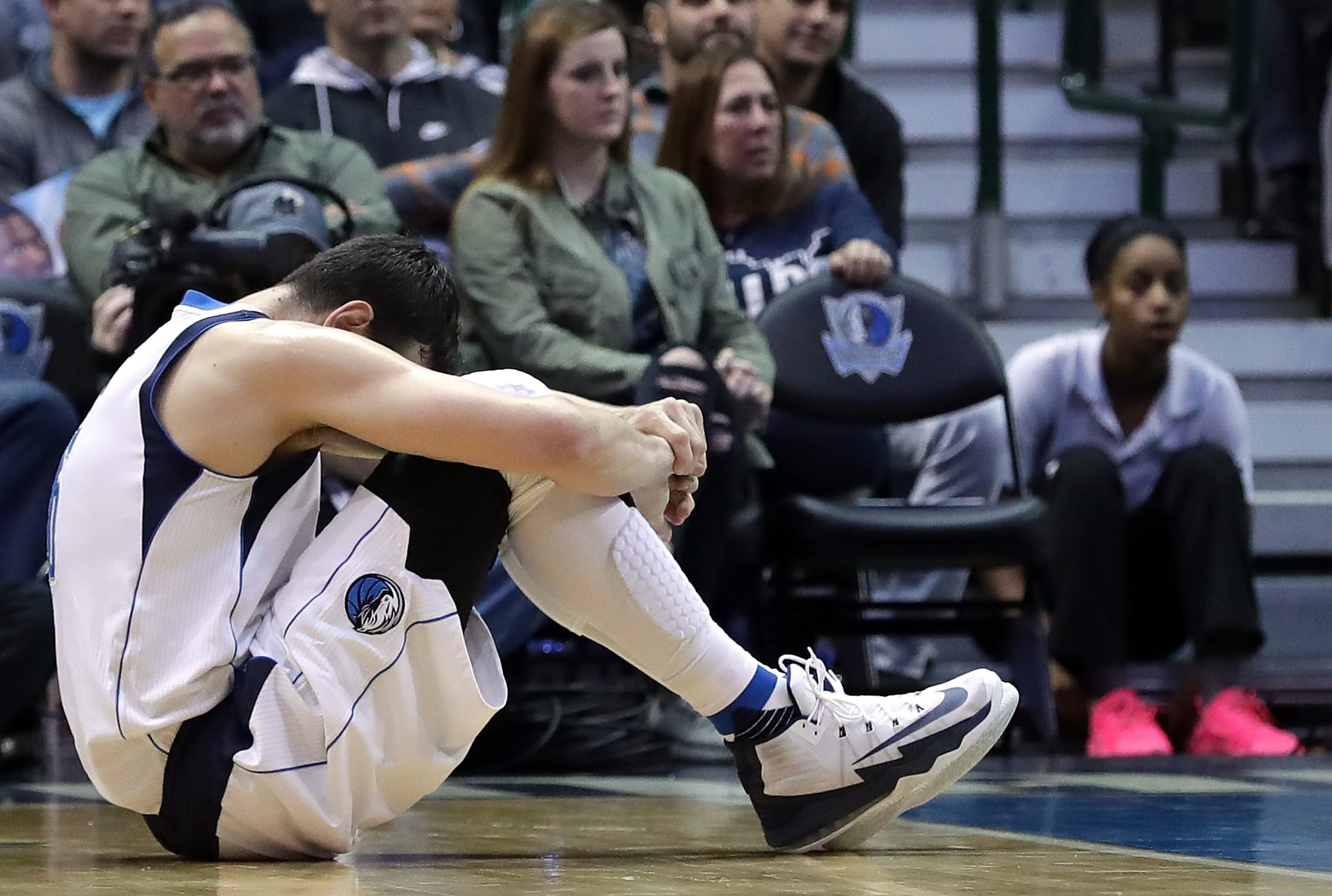 Charlotte Hornets v Dallas Mavericks