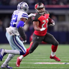 Tampa Bay Buccaneers v Dallas Cowboys