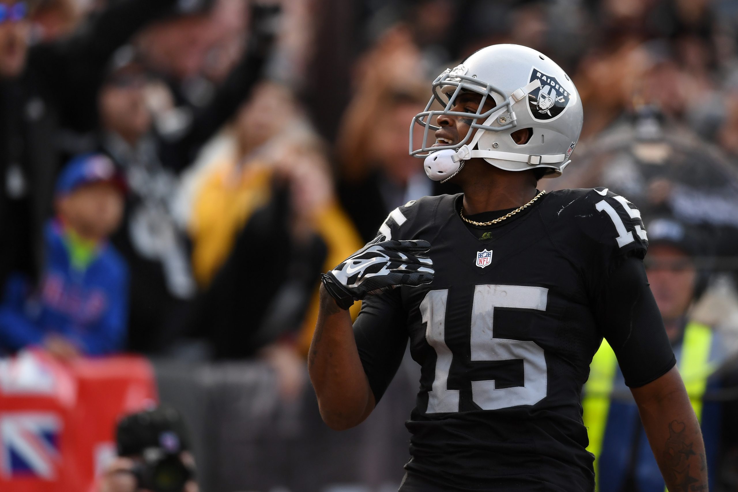 Buffalo Bills v Oakland Raiders