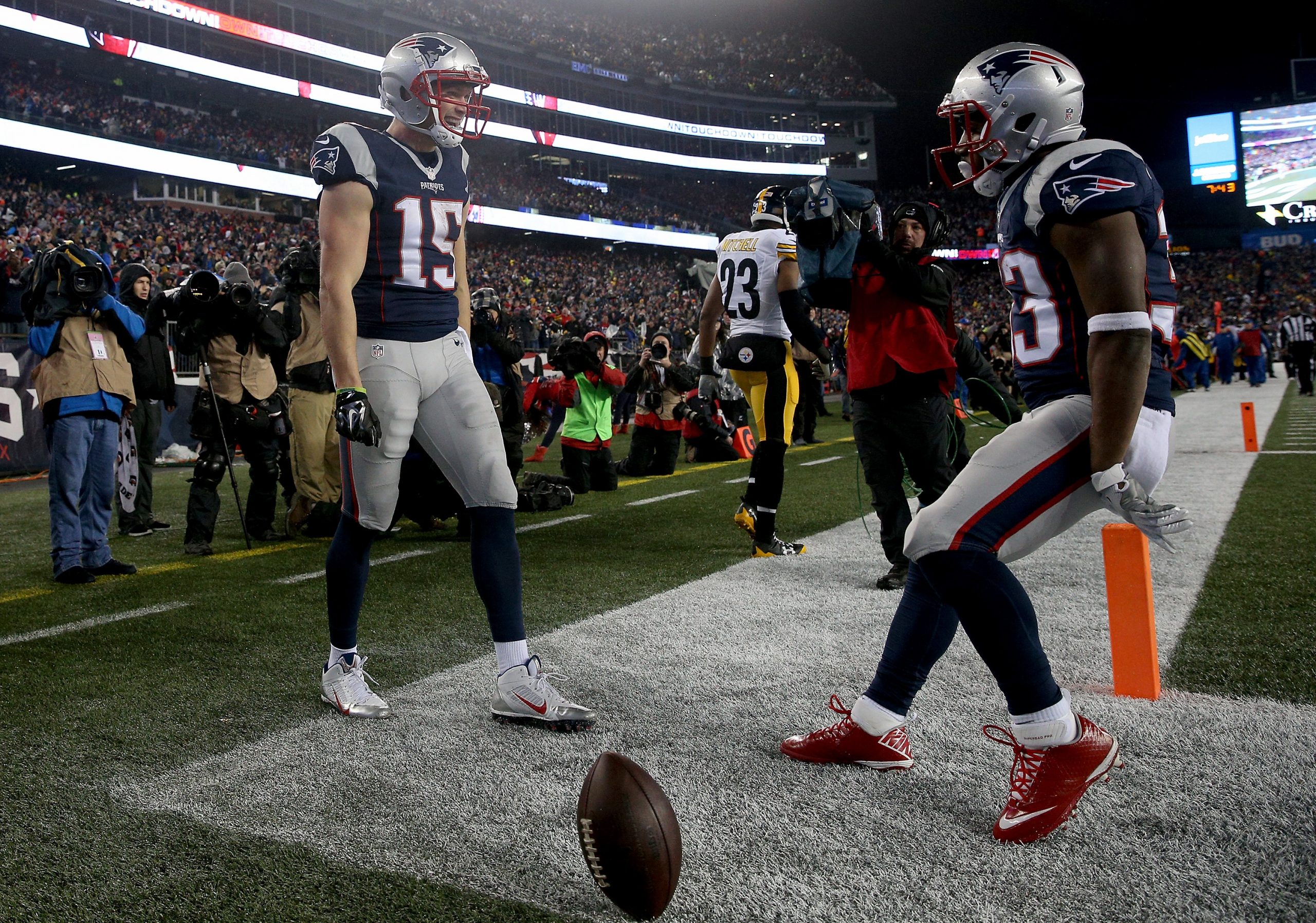 AFC Championship - Pittsburgh Steelers v New England Patriots