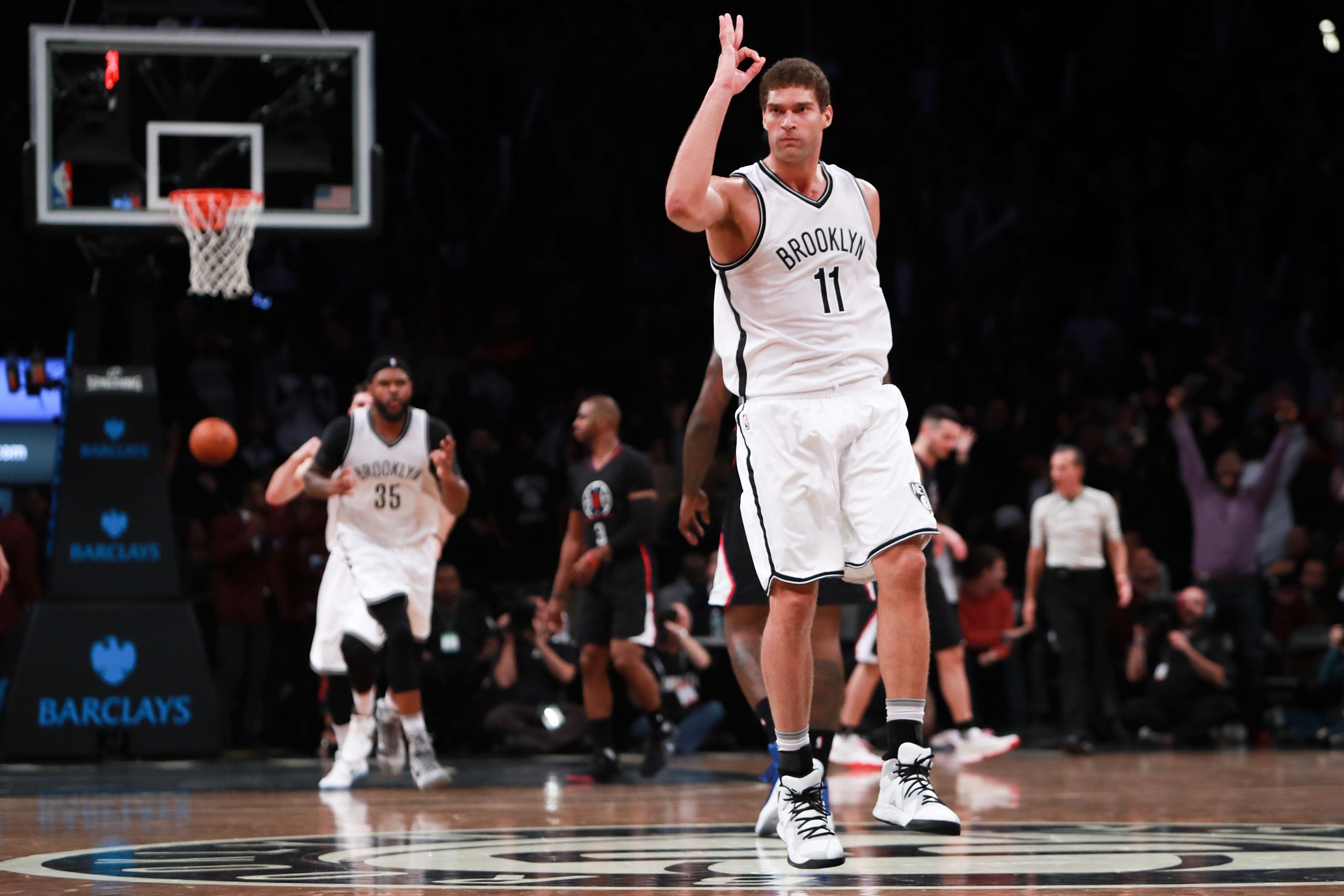 Los Angeles Clippers v Brooklyn Nets